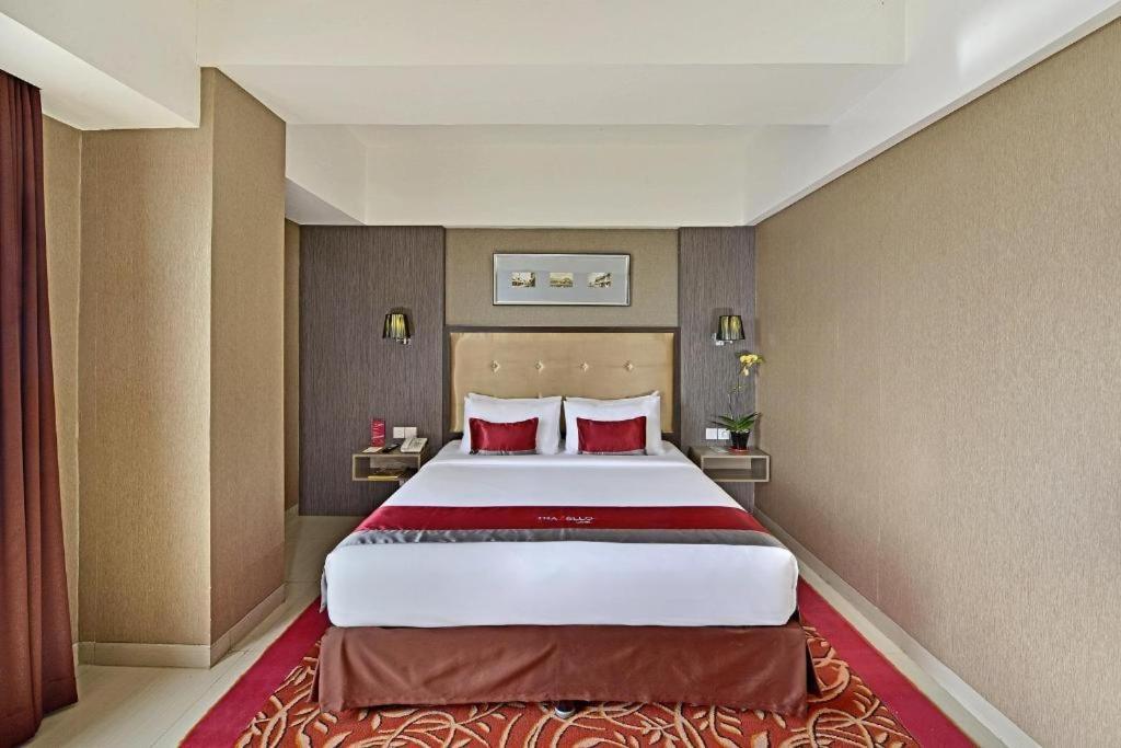 Travello Hotel Bandung Kültér fotó