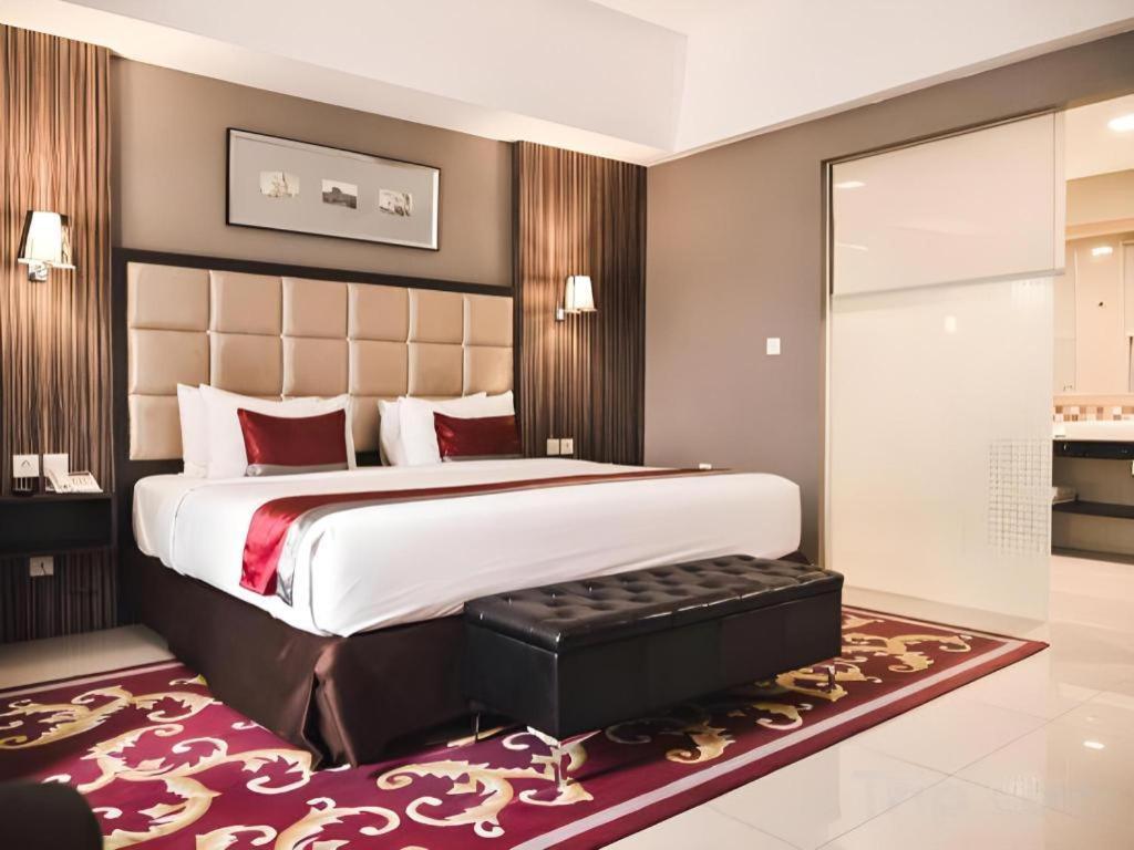 Travello Hotel Bandung Kültér fotó