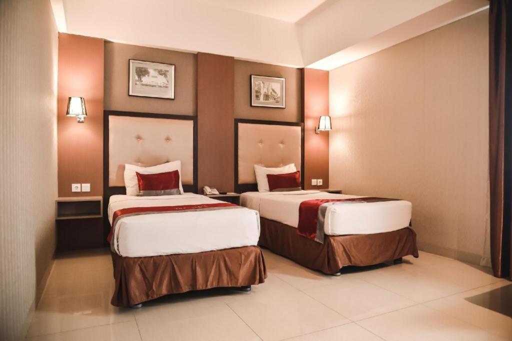 Travello Hotel Bandung Kültér fotó