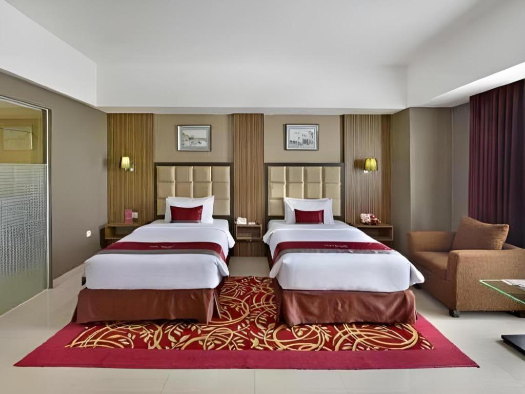 Travello Hotel Bandung Kültér fotó
