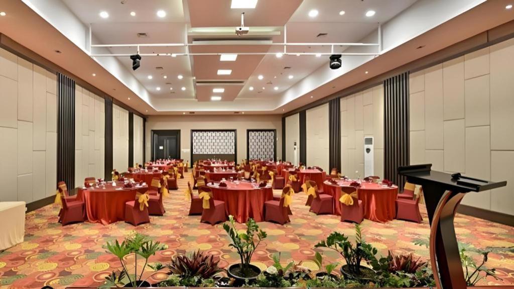 Travello Hotel Bandung Kültér fotó