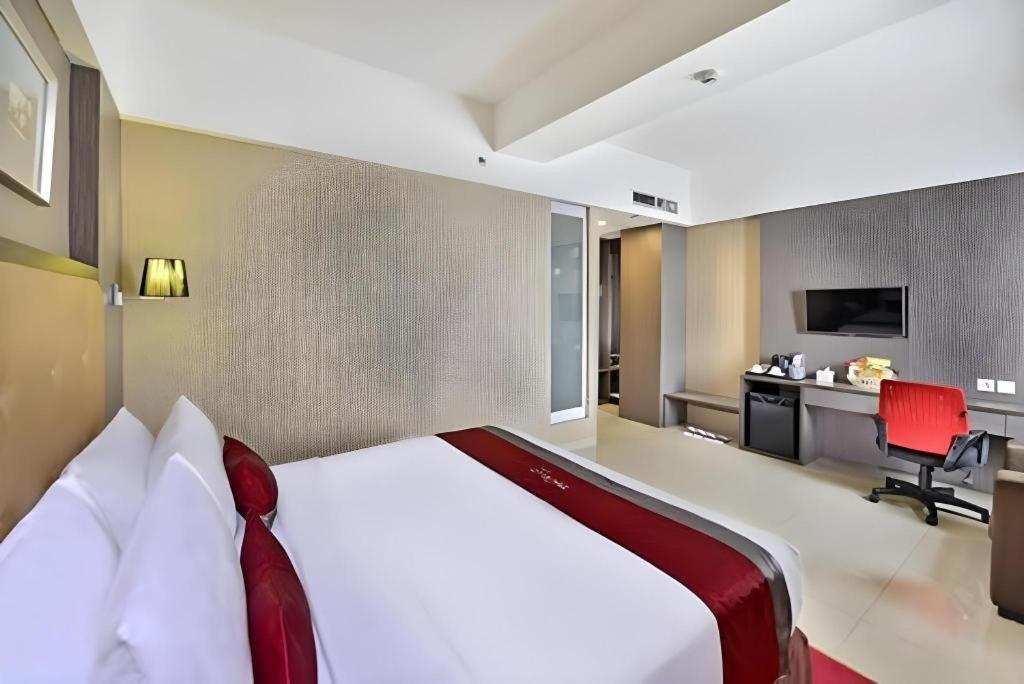 Travello Hotel Bandung Kültér fotó