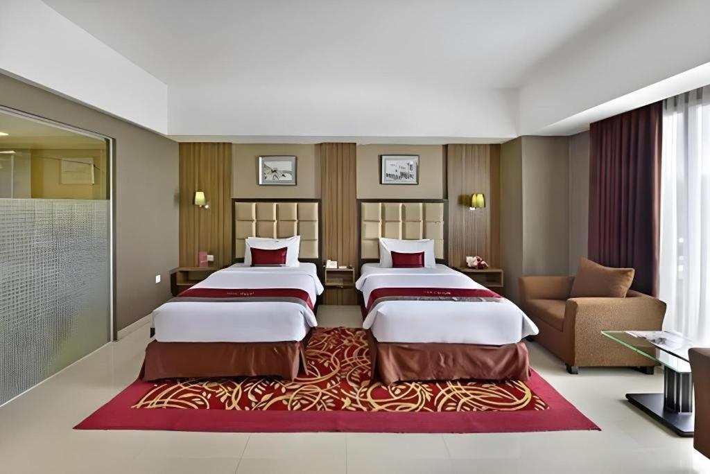 Travello Hotel Bandung Kültér fotó