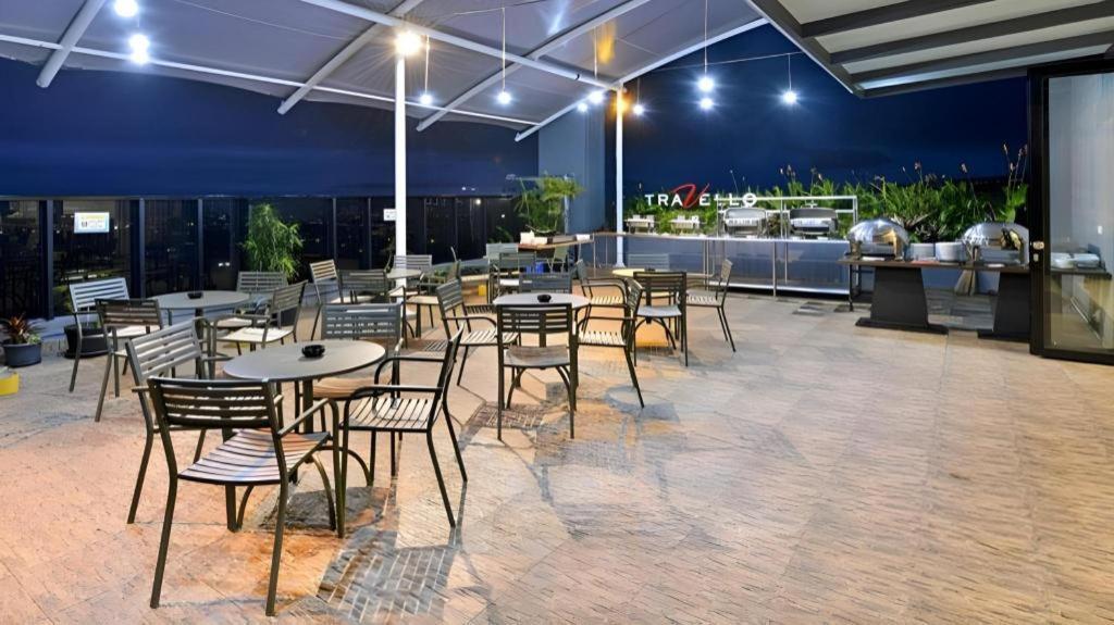 Travello Hotel Bandung Kültér fotó