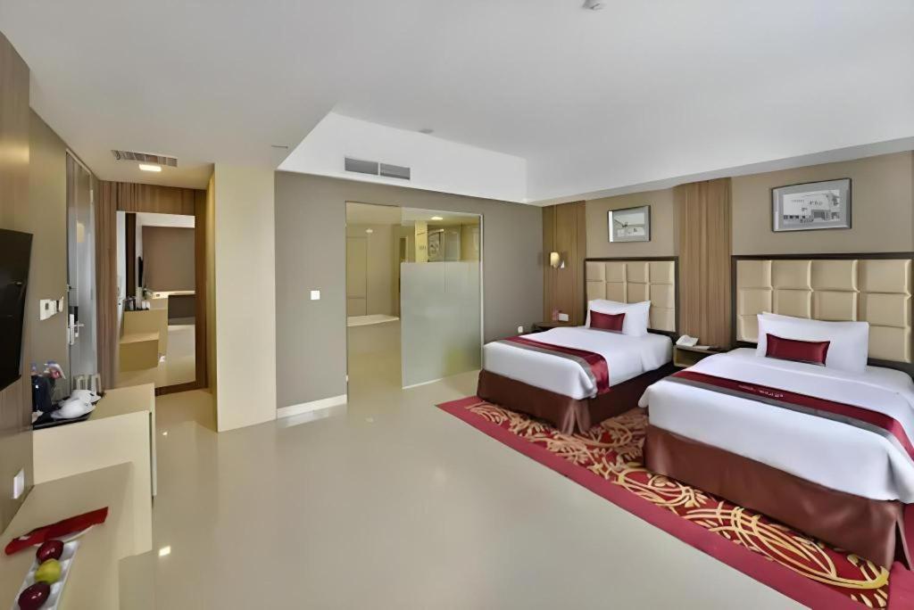 Travello Hotel Bandung Kültér fotó
